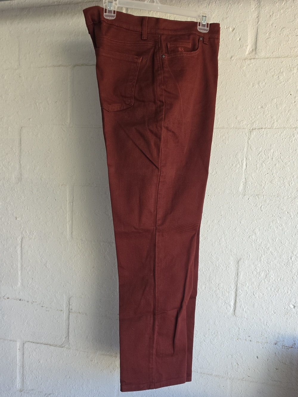 Gloria Vanderbilt High-Rise Jeans in Burgundy